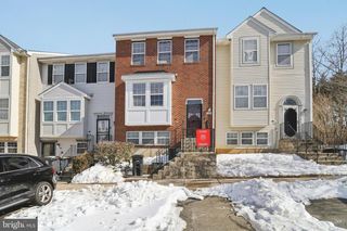 4138 CANDY APPLE LN #7, Suitland, MD 20746