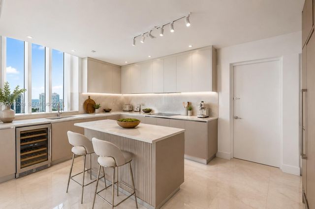 15901 Collins Avenue 1206, Sunny Isles Beach, FL 33160