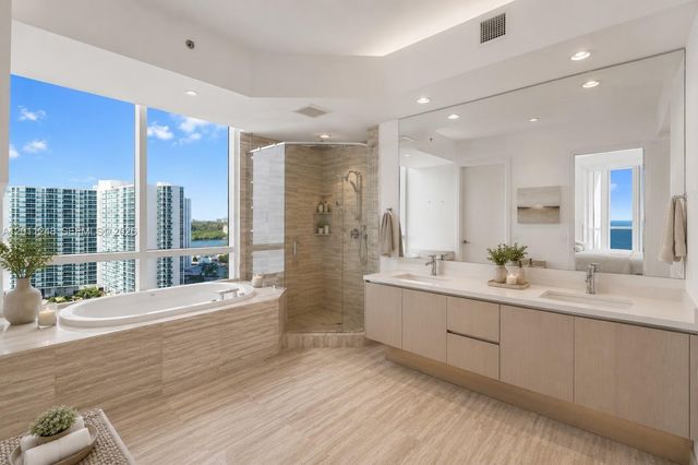 15901 Collins Avenue 1206, Sunny Isles Beach, FL 33160