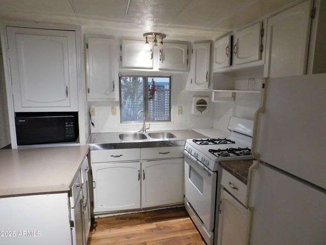 11100 E Apache Trail 30, Apache Junction, AZ 85120