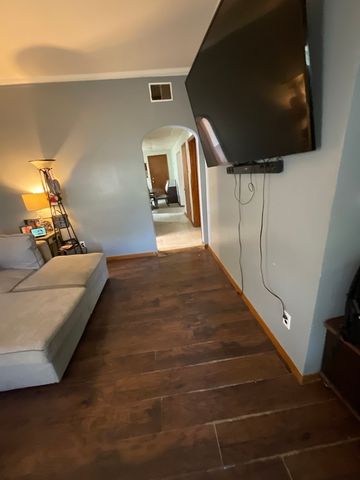 5742 S Marshfield Avenue, Chicago, IL 60636