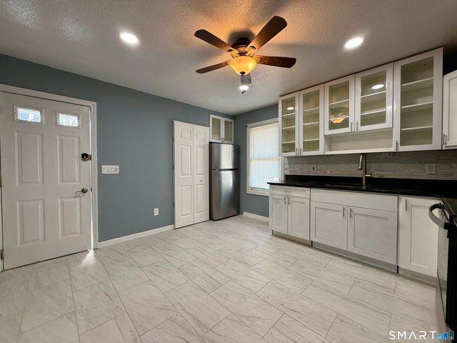 8 Scott Street 2, Naugatuck, CT 06770