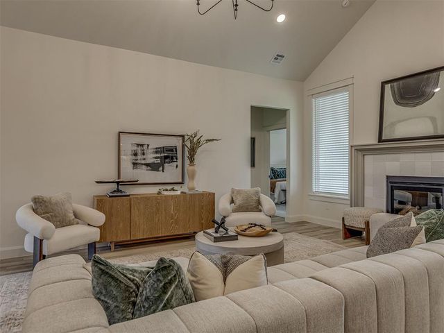 9205 SW 35th Street, Oklahoma City, OK 73179