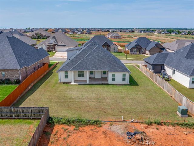 9205 SW 35th Street, Oklahoma City, OK 73179