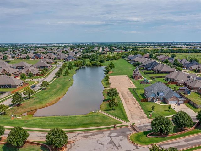 9205 SW 35th Street, Oklahoma City, OK 73179