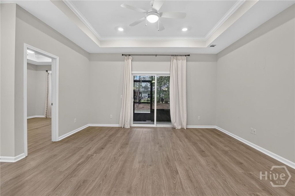 Image 12 of property listing at 14 Lower Creek Drive, Richmond Hill, GA 31324