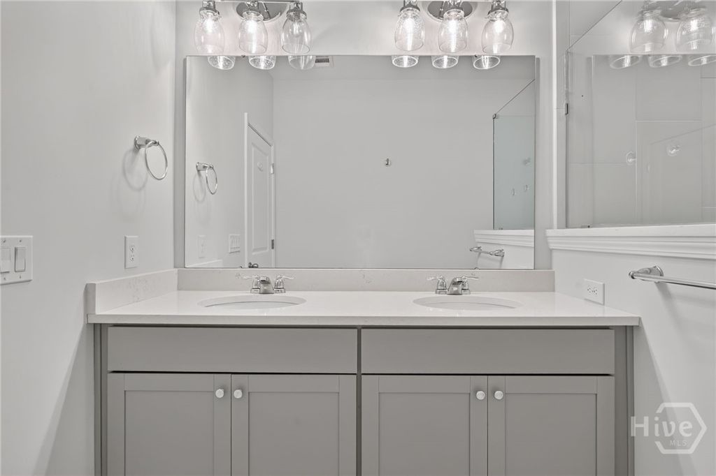Image 24 of property listing at 14 Lower Creek Drive, Richmond Hill, GA 31324