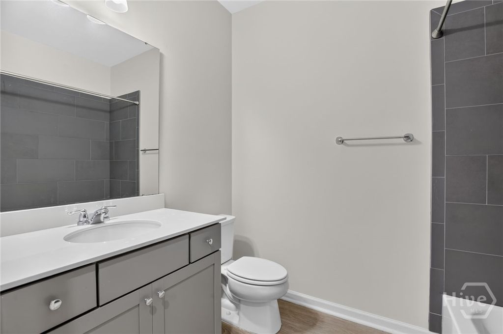 Image 29 of property listing at 14 Lower Creek Drive, Richmond Hill, GA 31324