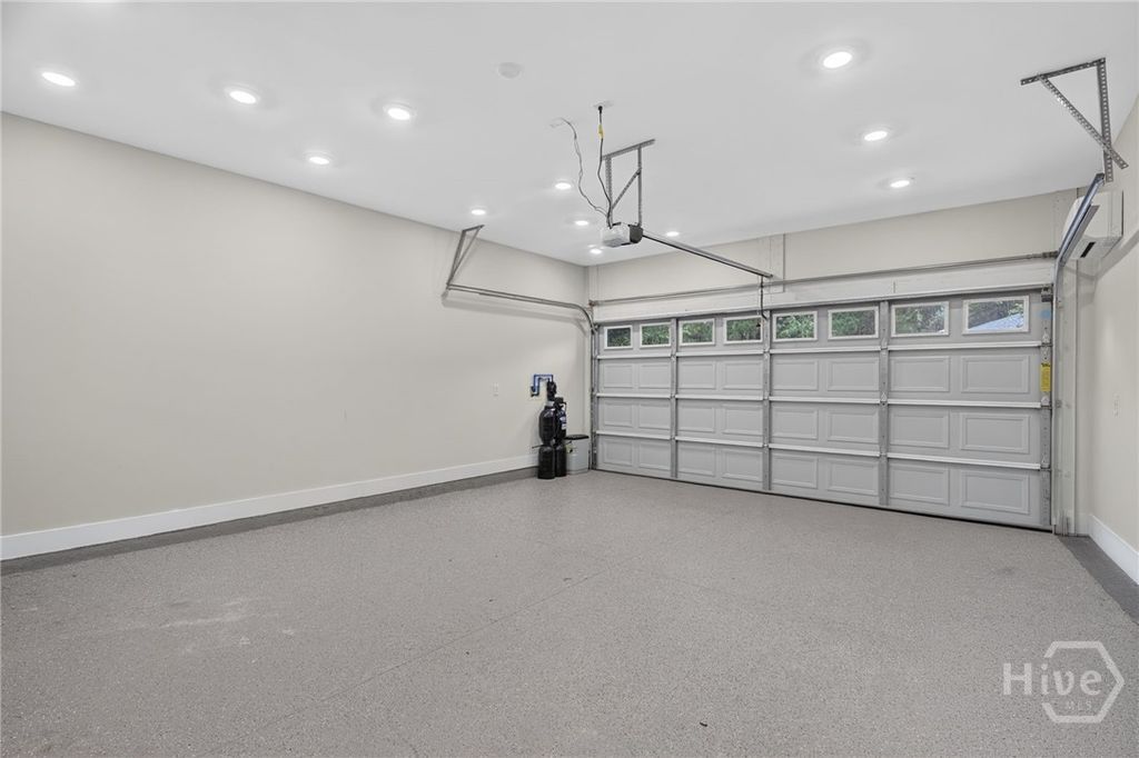 Image 35 of property listing at 14 Lower Creek Drive, Richmond Hill, GA 31324