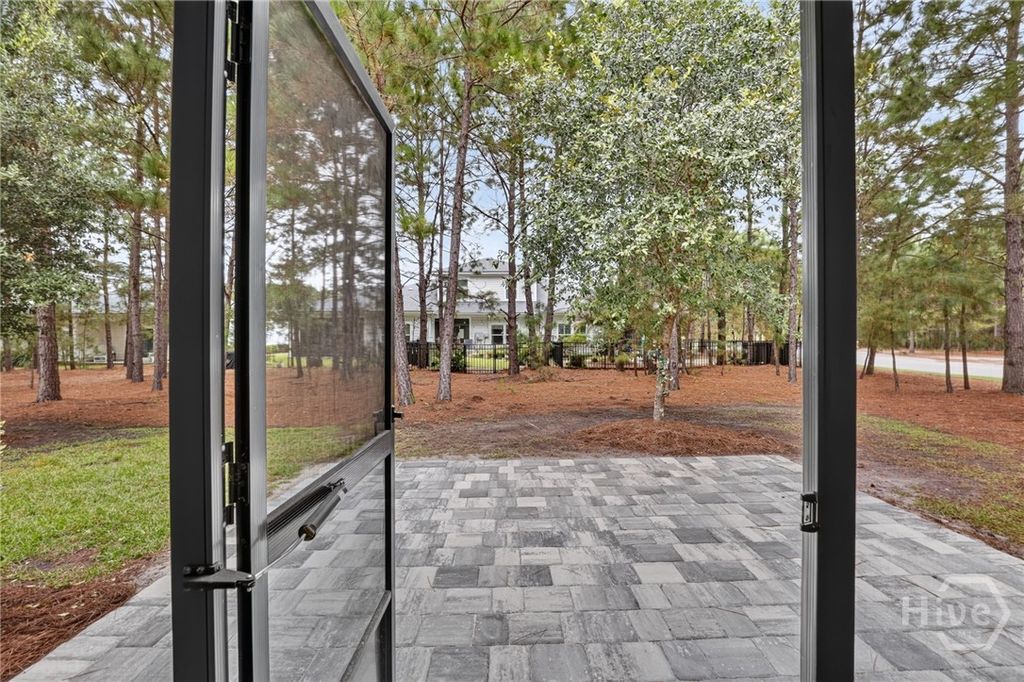 Image 44 of property listing at 14 Lower Creek Drive, Richmond Hill, GA 31324