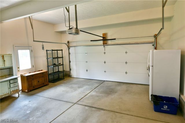 7581 Brookstone Place, Poland, OH 44514