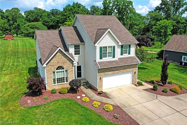 7581 Brookstone Place, Poland, OH 44514