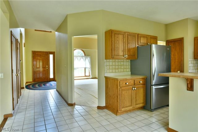 7581 Brookstone Place, Poland, OH 44514