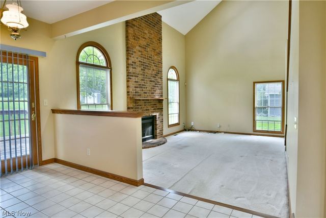 7581 Brookstone Place, Poland, OH 44514