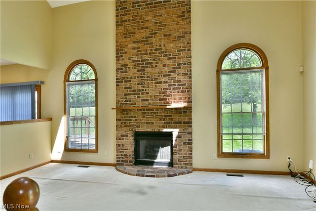 7581 Brookstone Place, Poland, OH 44514