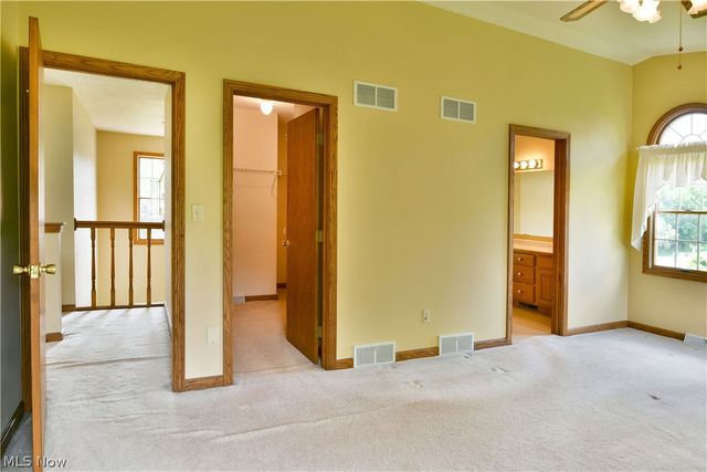 7581 Brookstone Place, Poland, OH 44514