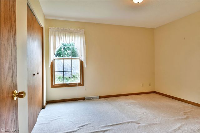 7581 Brookstone Place, Poland, OH 44514