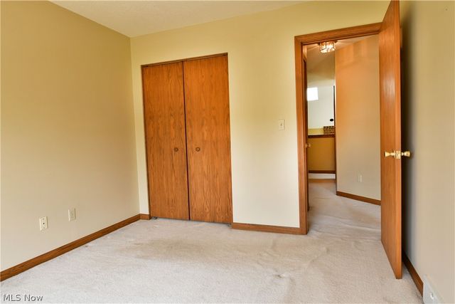 7581 Brookstone Place, Poland, OH 44514