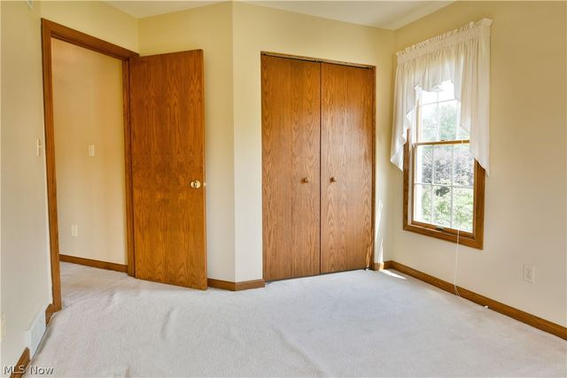 7581 Brookstone Place, Poland, OH 44514