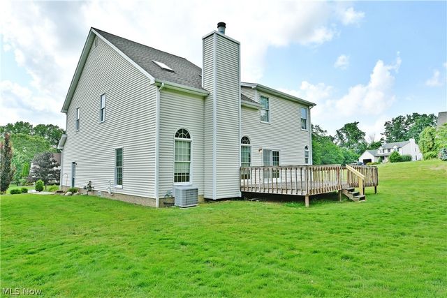 7581 Brookstone Place, Poland, OH 44514