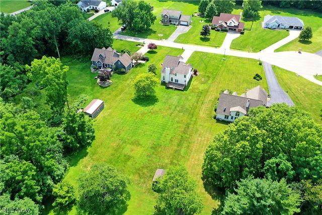 7581 Brookstone Place, Poland, OH 44514