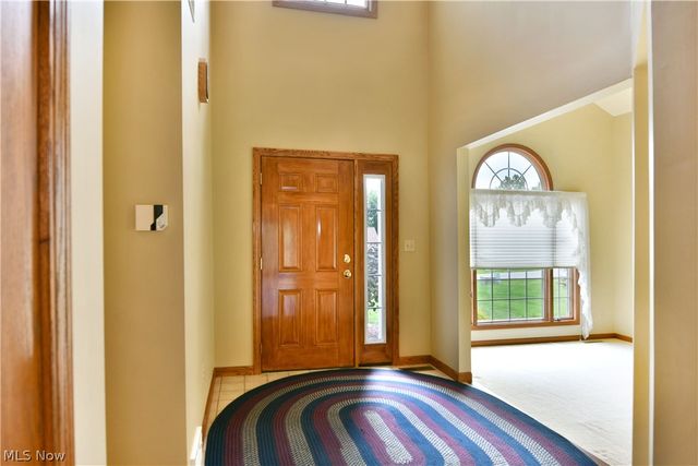 7581 Brookstone Place, Poland, OH 44514
