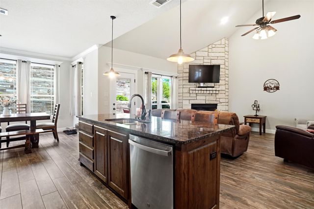 1024 Tex Lane, Springtown, TX 76082