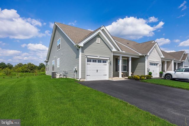 29 QUEENSFERRY DR, Williamstown, NJ 08094