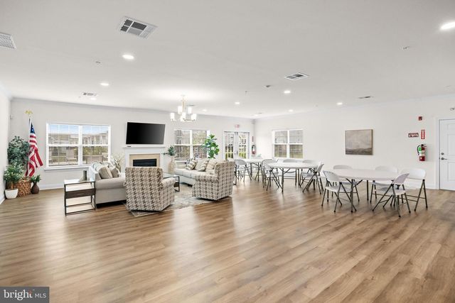29 QUEENSFERRY DR, Williamstown, NJ 08094