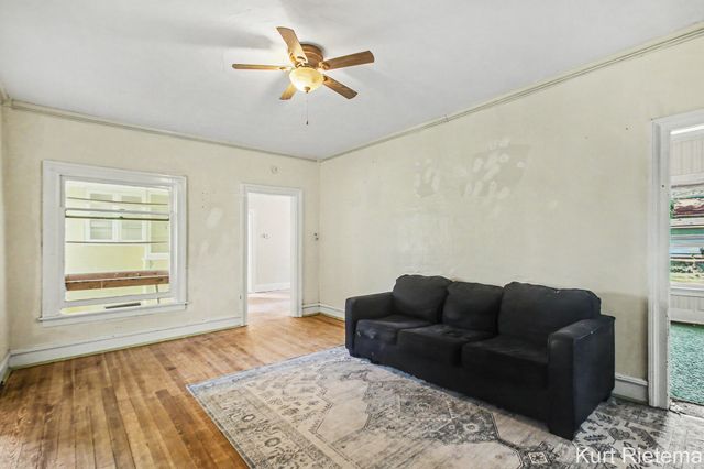220 Hamilton Avenue, Bangor City, MI 49013