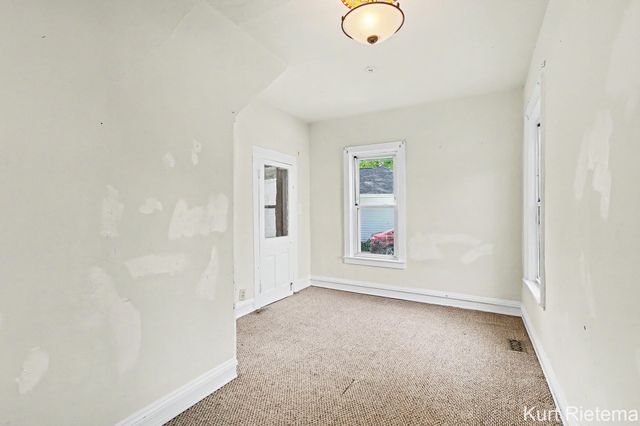 220 Hamilton Avenue, Bangor City, MI 49013