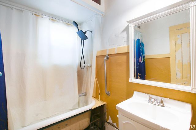 220 Hamilton Avenue, Bangor City, MI 49013