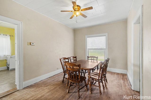 220 Hamilton Avenue, Bangor City, MI 49013