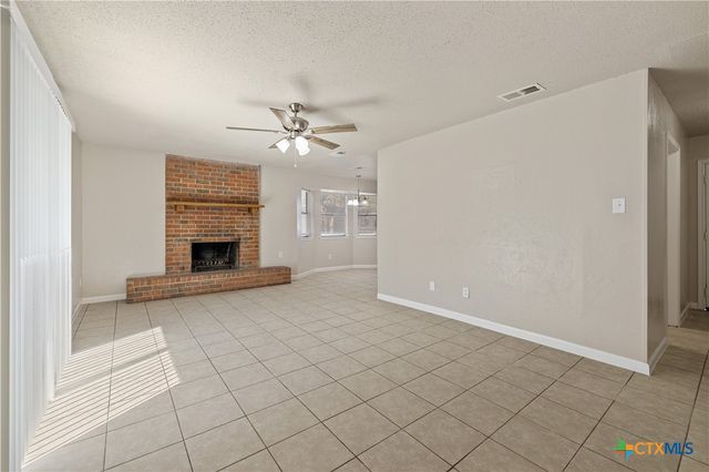 1117 Rhonda Lee Street, Copperas Cove, TX 76522