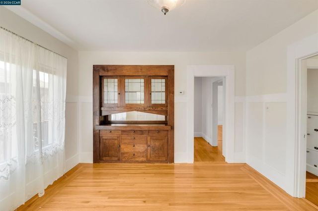 439 44th St, Richmond, CA 94805
