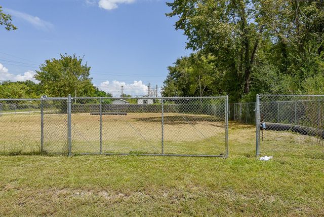 1902 Arizona Avenue, League City, TX 77573