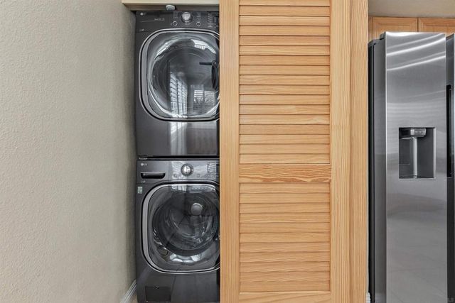 17758 Villamoura Dr, Poway, CA 92064