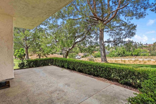 17758 Villamoura Dr, Poway, CA 92064