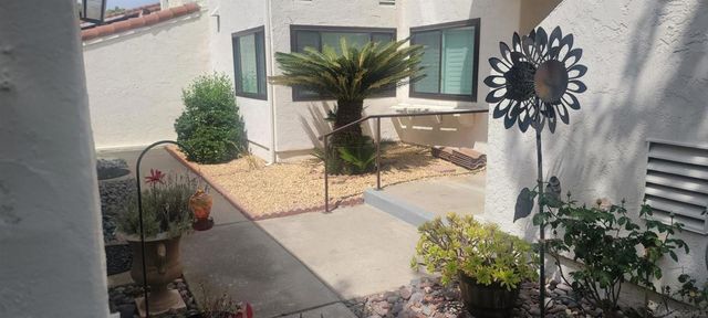 17758 Villamoura Dr, Poway, CA 92064