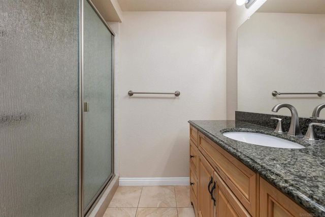 17758 Villamoura Dr, Poway, CA 92064