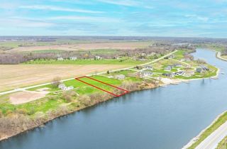 4251 LOST DAUPHIN ROAD, Wrightstown, WI 54180