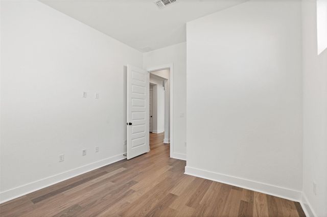 1242 Robin TRL, Round Rock, TX 78681