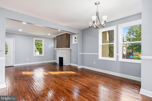 5211 BOSWORTH AVE, Baltimore, MD 21207