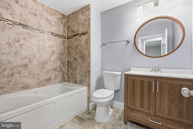 5211 BOSWORTH AVE, Baltimore, MD 21207