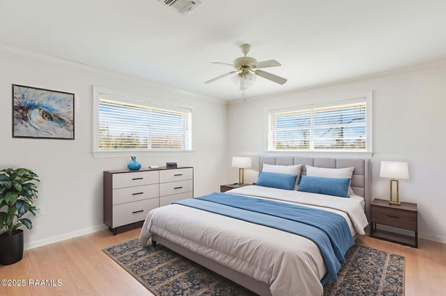 6317-B Hwy 14, New Iberia, LA 70560