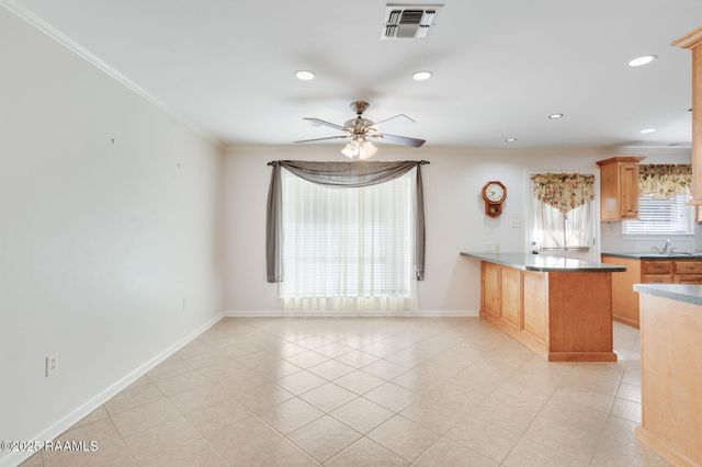 6317-B Hwy 14, New Iberia, LA 70560