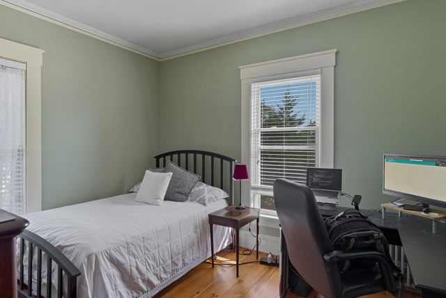 71 Concord Street, Nashua, NH 03064