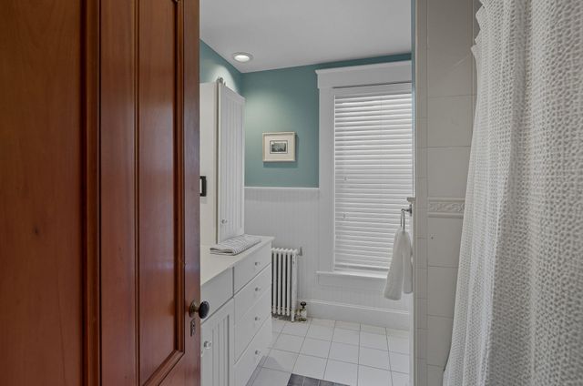 71 Concord Street, Nashua, NH 03064