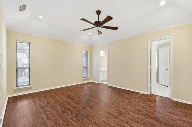 2419 Villa Vera Drive, Arlington, TX 76017