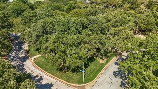2419 Villa Vera Drive, Arlington, TX 76017